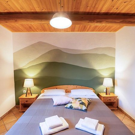 Agriturismo Fattoria Walden Ficulle Exteriör bild
